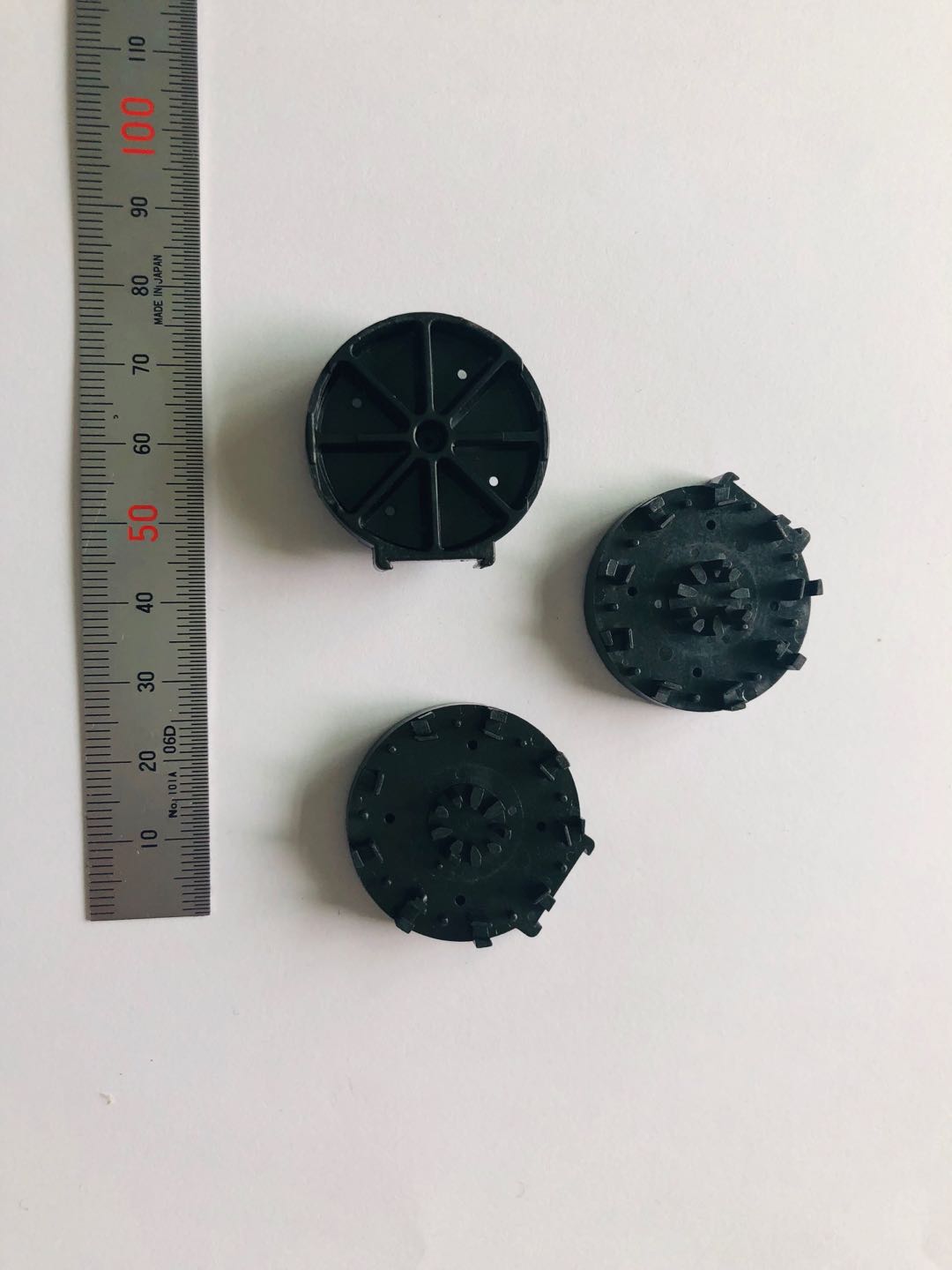 精密結構件(jiàn)34