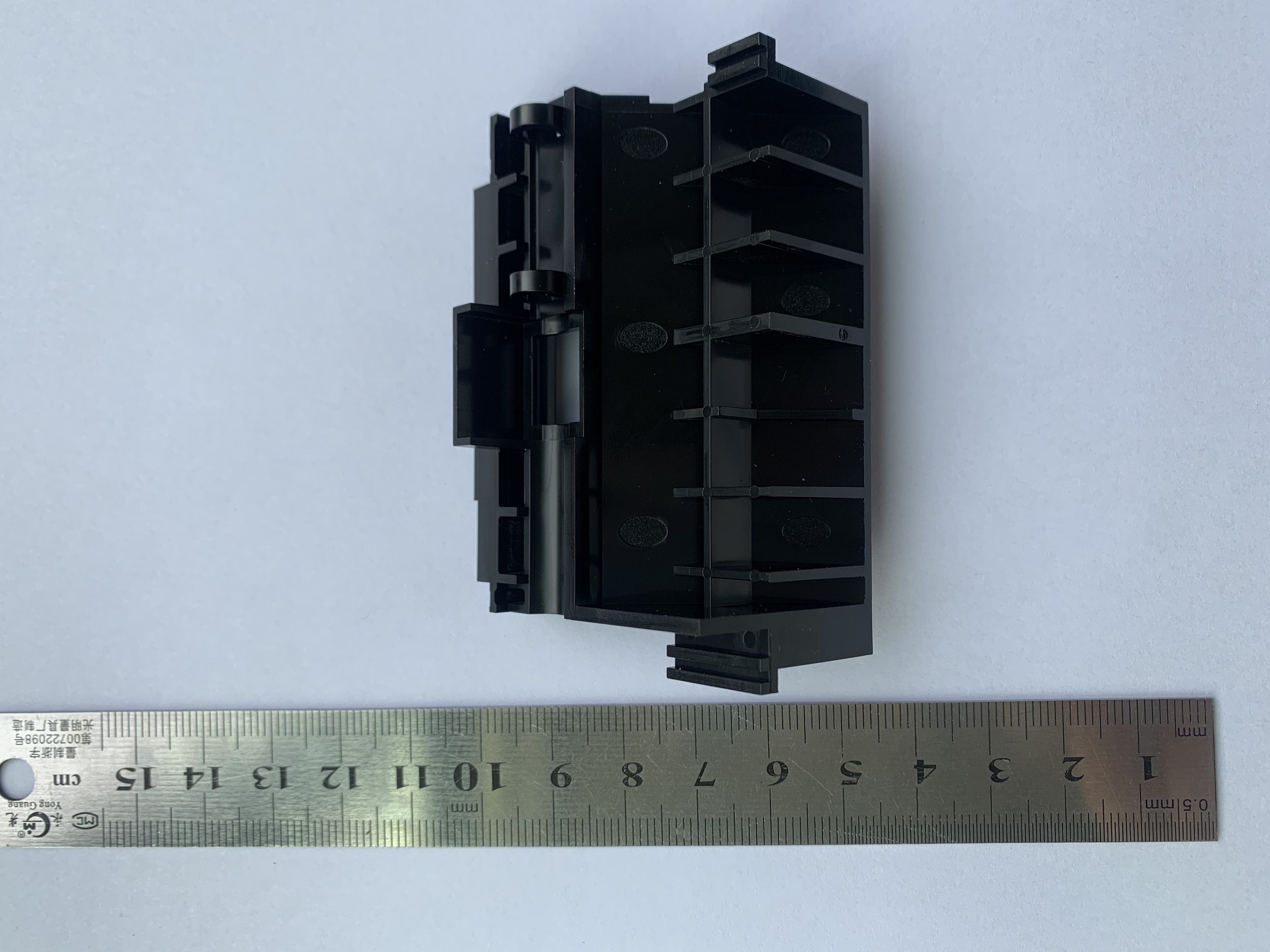 精密結構件(jiàn)5